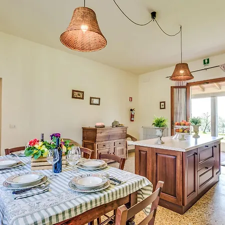 Villa Beboli Per 18 Pax By Interhome *