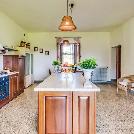 Beboli Per 18 Pax By Interhome * Lamporecchio