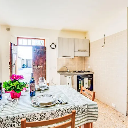 Villa Beboli Per 18 Pax By Interhome Lamporecchio